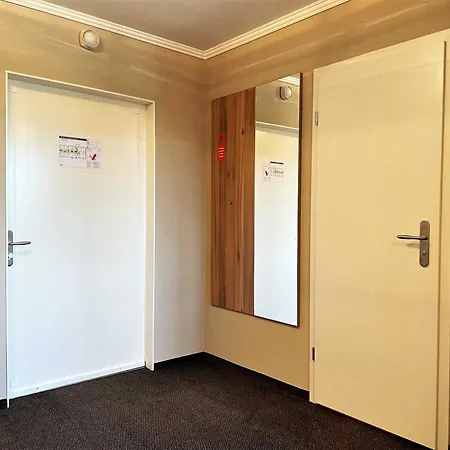 Ibs Begegnungszentrum Hotel *